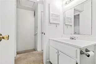 2060 Kings Gate Circle, Snellville, GA 30078 - Photo 19