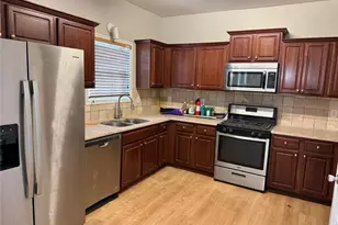 13 Burns View Ct, Lawrenceville, GA 30044 - Photo 3