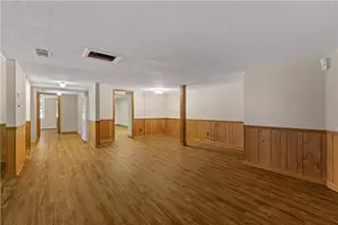 1055 Hunterhill Dr, Roswell, GA 30075 - Photo 55