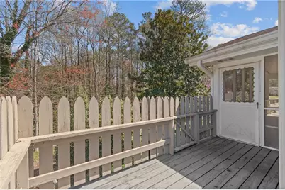 1055 Hunterhill Drive, Roswell, GA 30075 - Photo 37