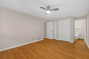 1055 Hunterhill Dr, Roswell, GA 30075 - Photo 49