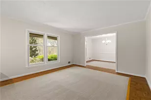 1055 Hunterhill Dr, Roswell, GA 30075 - Photo 13