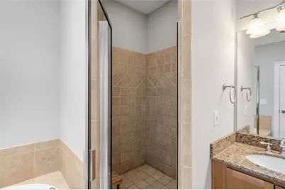 372 Clifford Avenue NE, Atlanta, GA 30317 - Photo 13