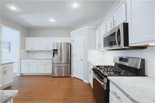 2198 Alnwick Dr, Duluth, GA 30096 - Photo 9