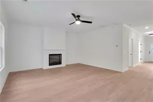 1111 Falkirk Ln, Stone Mountain, GA 30087 - Photo 5