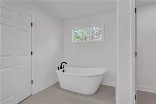 1111 Falkirk Ln, Stone Mountain, GA 30087 - Photo 25