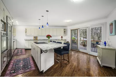 130 Huntcliff Point NE, Sandy Springs, GA 30350 - Photo 21