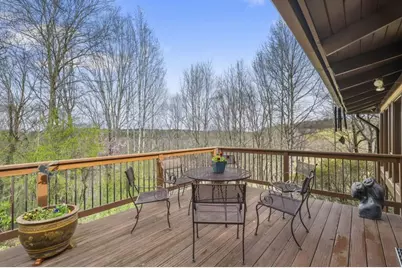 130 Huntcliff Point NE, Sandy Springs, GA 30350 - Photo 27