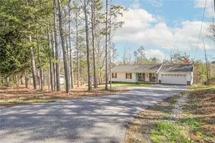 3642 Williams Bridge Rd, Toccoa, GA 30577 - Photo 3