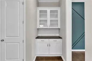 4361 Jenkins Dr NE, Marietta, GA 30062 - Photo 7