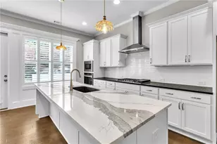 4361 Jenkins Dr NE, Marietta, GA 30062 - Photo 3