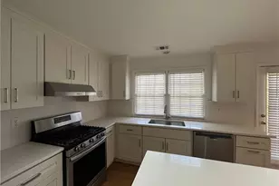 6535 Ganton Dr, Duluth, GA 30097 - Photo 7