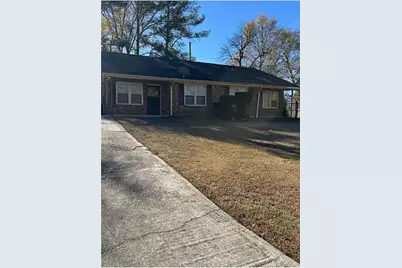 1152 Pinedale Circle NW, Conyers, GA 30012 - Photo 5