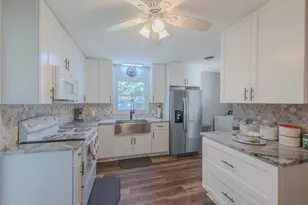 324 E Broad Street E, Winder, GA 30680 - Photo 11