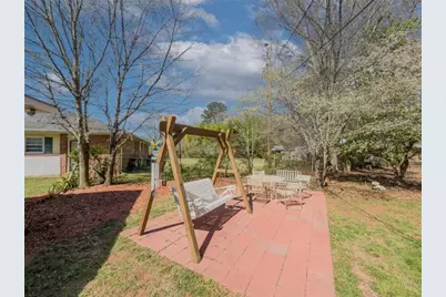 324 E Broad Street E, Winder, GA 30680 - Photo 23