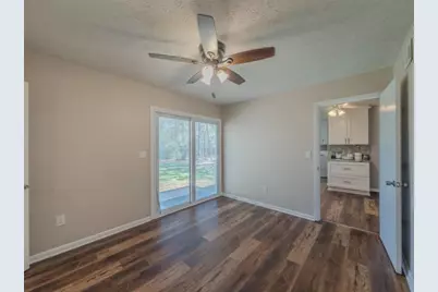 324 E Broad Street E, Winder, GA 30680 - Photo 17