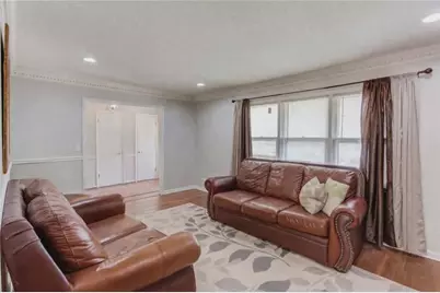 564 Allana Court, Stone Mountain, GA 30087 - Photo 7