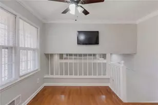 564 Allana Ct, Stone Mountain, GA 30087 - Photo 3