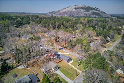 564 Allana Court, Stone Mountain, GA 30087 - Photo 35