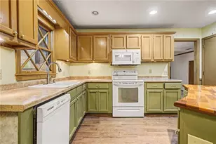 1590 Colonial S Dr SW, Conyers, GA 30094 - Photo 13