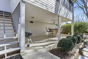 5551 Chestnut Creek Ln, Flowery Branch, GA 30542 - Photo 15