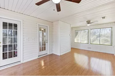 5551 Chestnut Creek Lane, Flowery Branch, GA 30542 - Photo 23