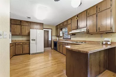 5215 Ashford Court SW, Lilburn, GA 30047 - Photo 13