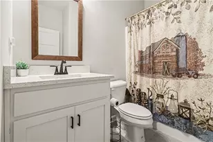 100 Dove Crk Ct, Lagrange, GA 30241 - Photo 17