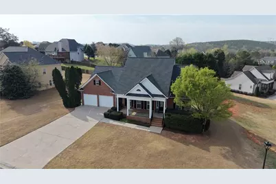 100 Colonial Circle NW, Cartersville, GA 30120 - Photo 1
