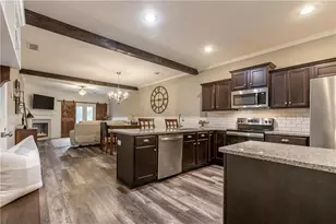 2875 Fox Wood Ln, Gainesville, GA 30504 - Photo 3