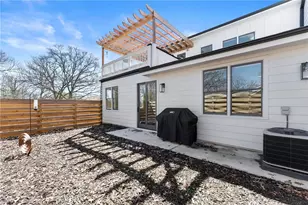 368 Forrest Ave, Gainesville, GA 30501 - Photo 33