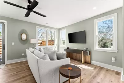 368 Forrest Avenue, Gainesville, GA 30501 - Photo 15