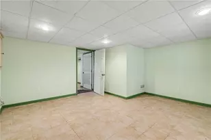 5200 Laurel Bridge Dr SE, Smyrna, GA 30082 - Photo 23