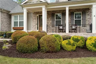 131 Manor N Dr, Alpharetta, GA 30004 - Photo 3