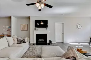 4440 Bramblett Grove Pl, Cumming, GA 30040 - Photo 7