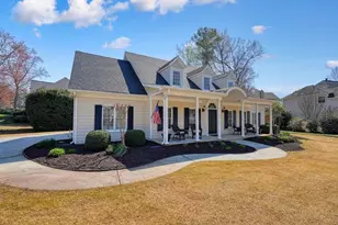 2564 Chestea Dr NE, Marietta, GA 30066 - Photo 3