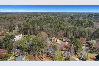 4627 Equestrian Way, Atlanta, GA 30338 - Photo 57