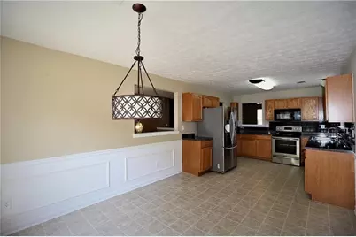 1435 Stephens Pond View, Loganville, GA 30052 - Photo 3