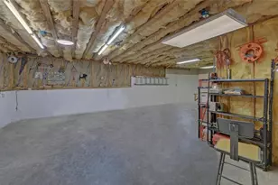 926 Brenau Point Dr, Gainesville, GA 30501 - Photo 33