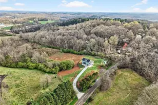 155 McClure Rd, Gillsville, GA 30543 - Photo 9