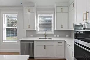 4386 Hosch Reserve Ct, Buford, GA 30519 - Photo 19