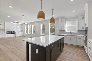 4386 Hosch Reserve Ct, Buford, GA 30519 - Photo 15