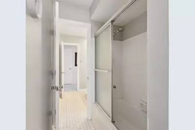 355 Westerhall Court, Sandy Springs, GA 30328 - Photo 23