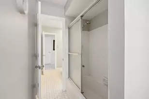 355 Westerhall Ct, Sandy Springs, GA 30328 - Photo 23