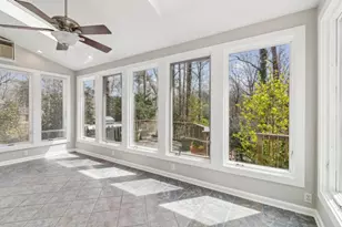 355 Westerhall Ct, Sandy Springs, GA 30328 - Photo 9