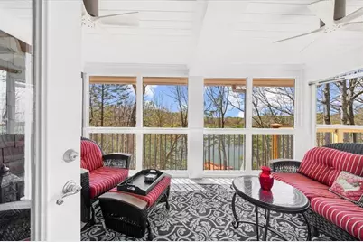 9230 Four Mile Creek Road, Gainesville, GA 30506 - Photo 43