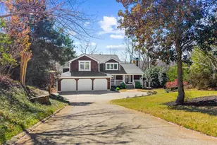 9230 Four Mile Creek Rd, Gainesville, GA 30506 - Photo 3