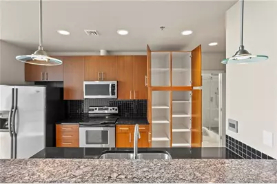 923 Peachtree Street NE #1136, Atlanta, GA 30309 - Photo 11