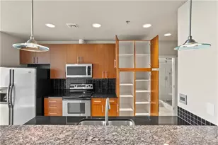 923 Peachtree St NE, Atlanta, GA 30309 - Photo 11