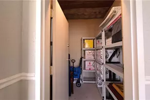 2479 Peachtree Rd NE, Atlanta, GA 30305 - Photo 29